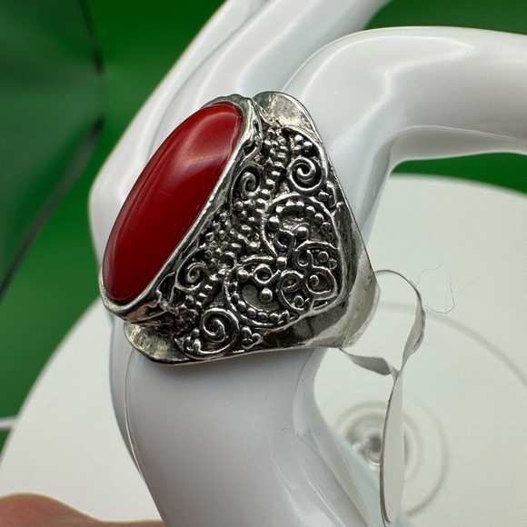 Stunning Bohemian Red Turquoise Oval Elongated Resin Gemstone Steel Alloy Ring - Picture 3 of 16